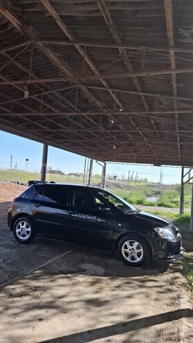 Toyota Corolla-4