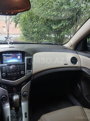Chevrolet Cruze-5