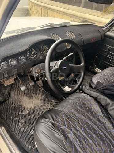 LADA (VAZ) 2106-6