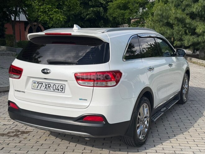 Kia Sorento-4