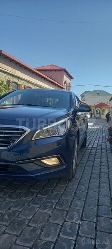 Hyundai Sonata-2