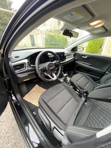 Kia Rio-8
