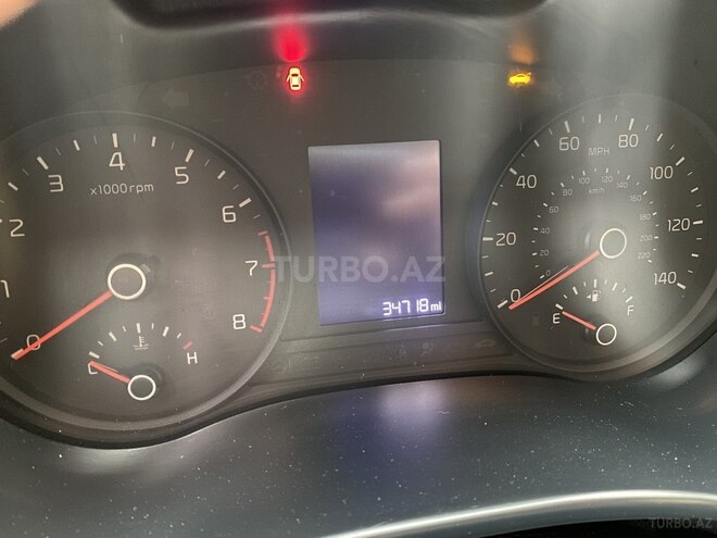 Kia Rio-9