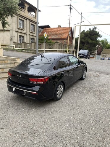Kia Rio-4