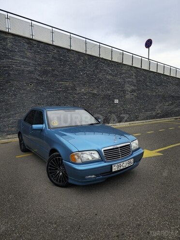 Mercedes C 180-6
