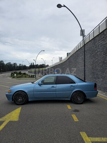 Mercedes C 180-8