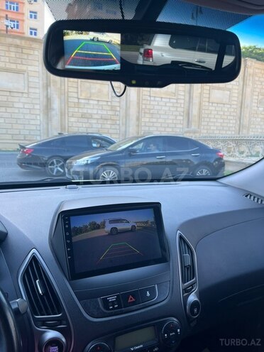 Hyundai ix35-13