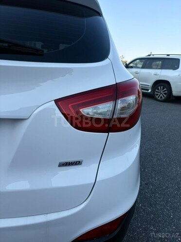Hyundai ix35-4