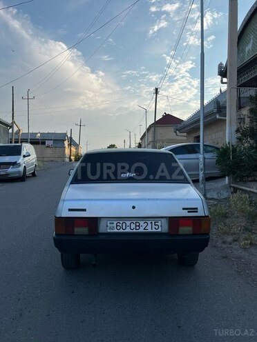 LADA (VAZ) 21099-5