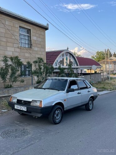 LADA (VAZ) 21099-7
