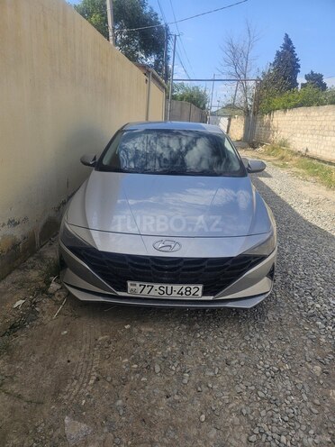 Hyundai Elantra-20