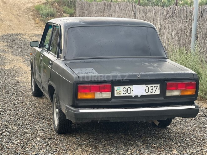 LADA (VAZ) 2107-2