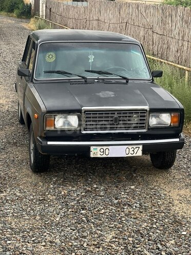 LADA (VAZ) 2107-5
