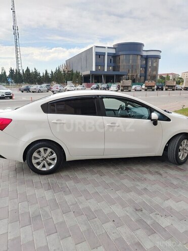 Kia Rio-6