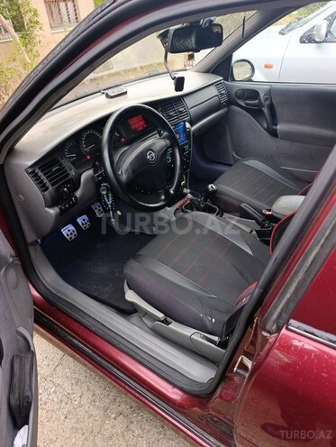 Opel Vectra-7