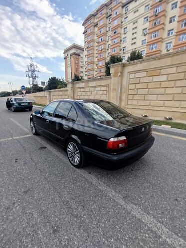 BMW 523-3