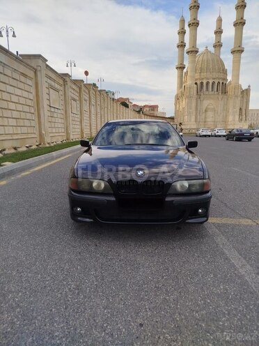 BMW 523-1