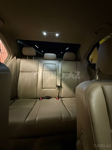 Mercedes C 250-8