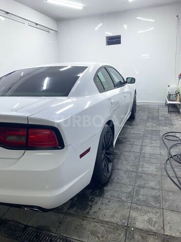 Dodge Charger-9