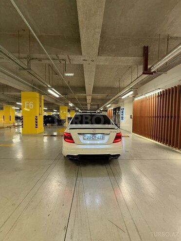 Mercedes C 250-7