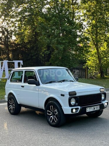 LADA (VAZ) Niva-1