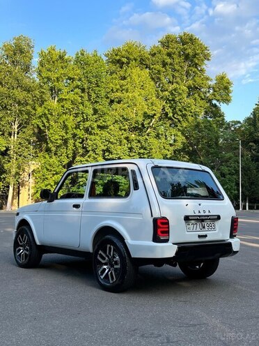 LADA (VAZ) Niva-2