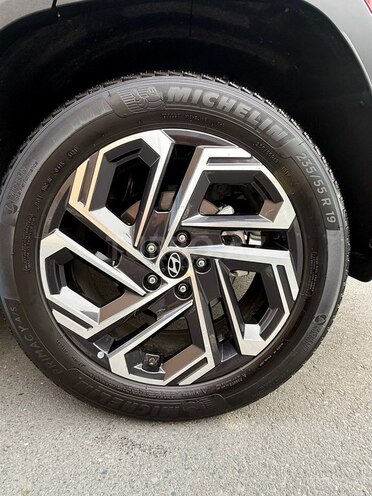 Hyundai Tucson-12