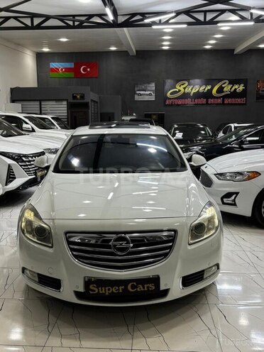 Opel Insignia-1