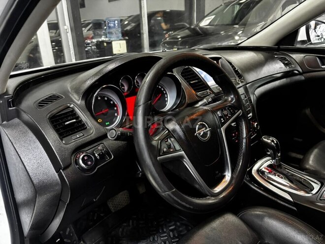 Opel Insignia-10