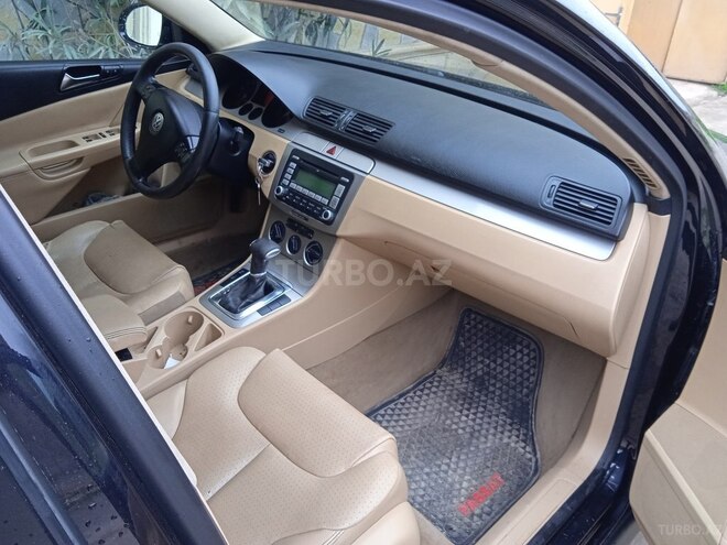 Volkswagen Passat-2