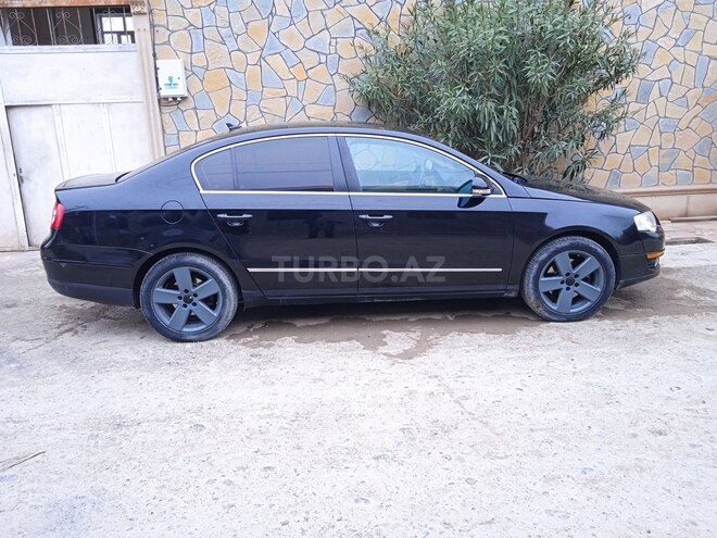 Volkswagen Passat-4