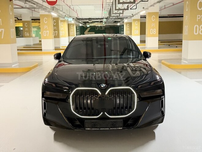 BMW 740-1