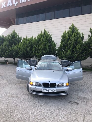 BMW 528-1