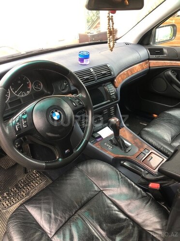 BMW 528-10