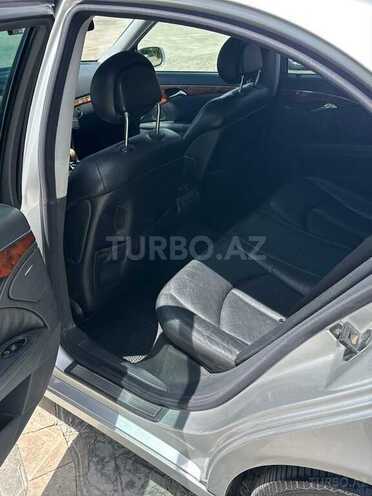 Mercedes E 240-8