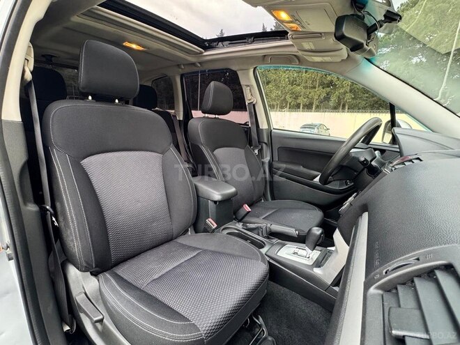 Subaru Forester-3
