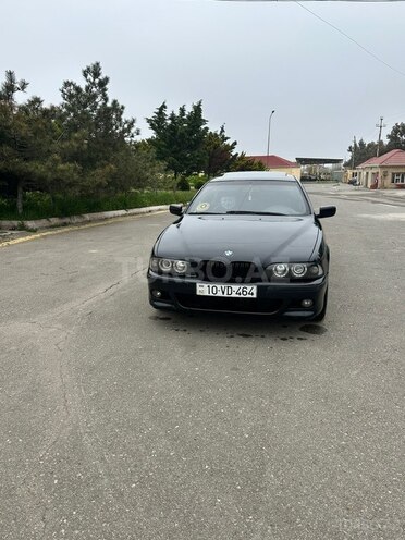BMW 528-9