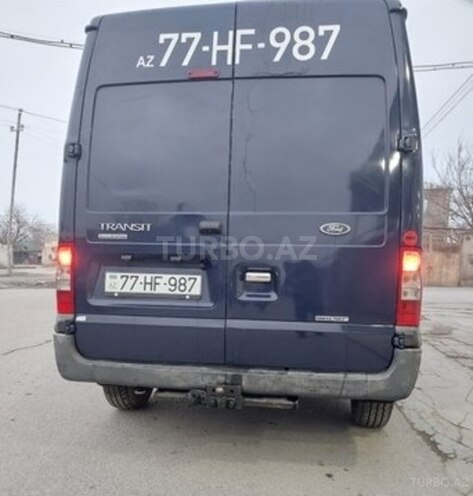 Ford Transit-2