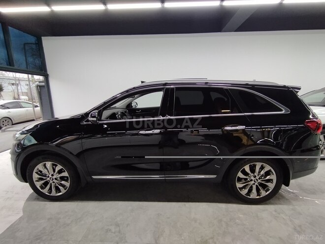 Kia Sorento-4
