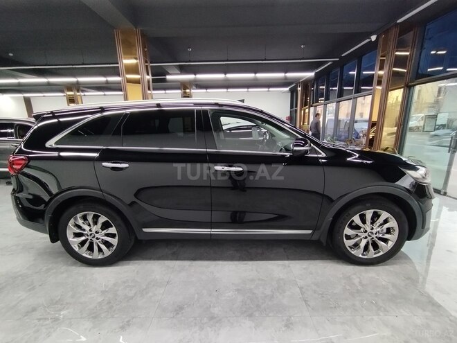 Kia Sorento-5
