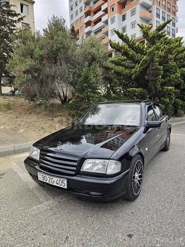 Mercedes C 240-4