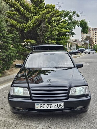Mercedes C 240-1