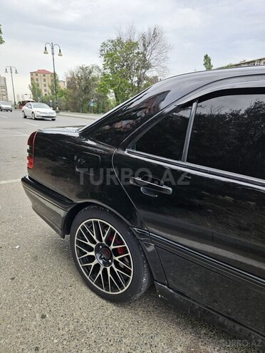 Mercedes C 240-6