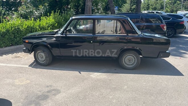 LADA (VAZ) 2107-5
