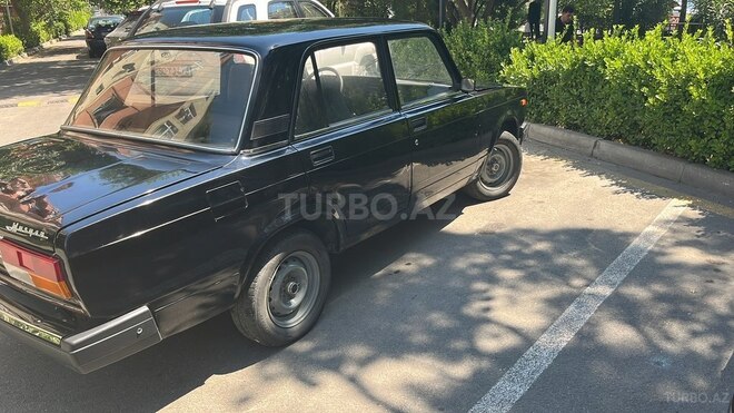 LADA (VAZ) 2107-3
