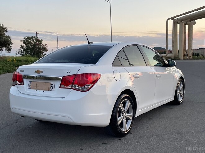 Chevrolet Cruze-4
