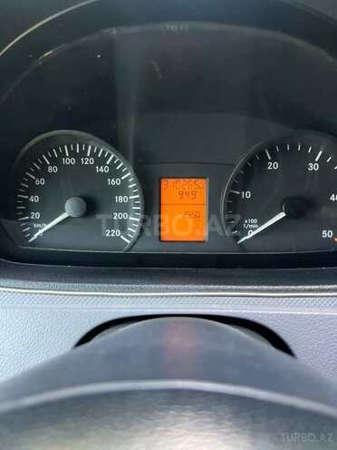 Mercedes Vito 115 CDI-13
