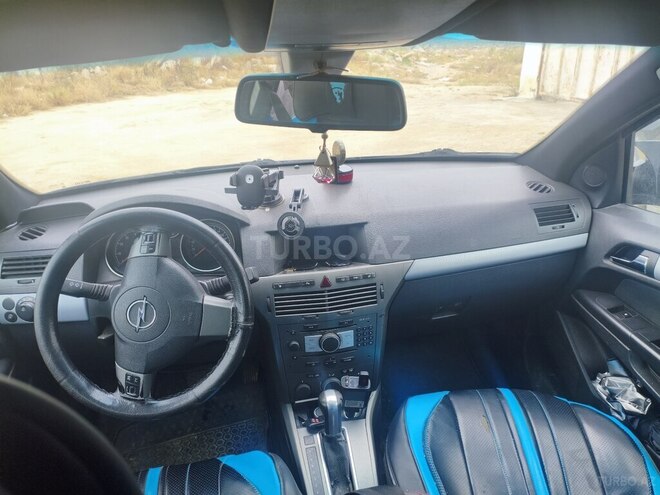 Opel Astra-2