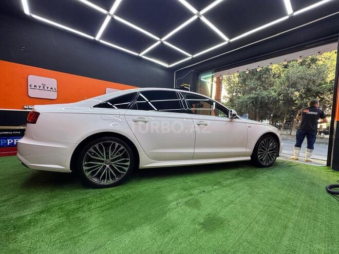 Audi A6-6