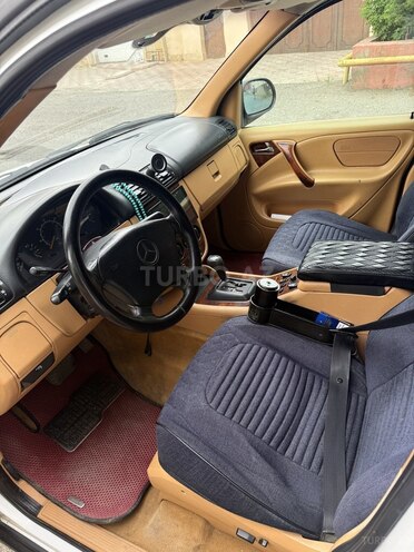 Mercedes ML 320-6